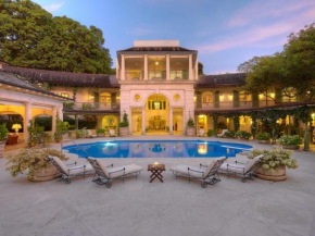 Luxury 12 Bedroom Laughing Waters Villa